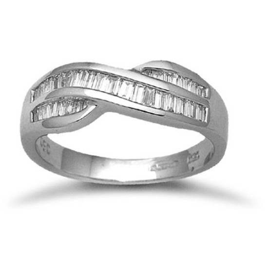 18ct White Gold Diamond Ring